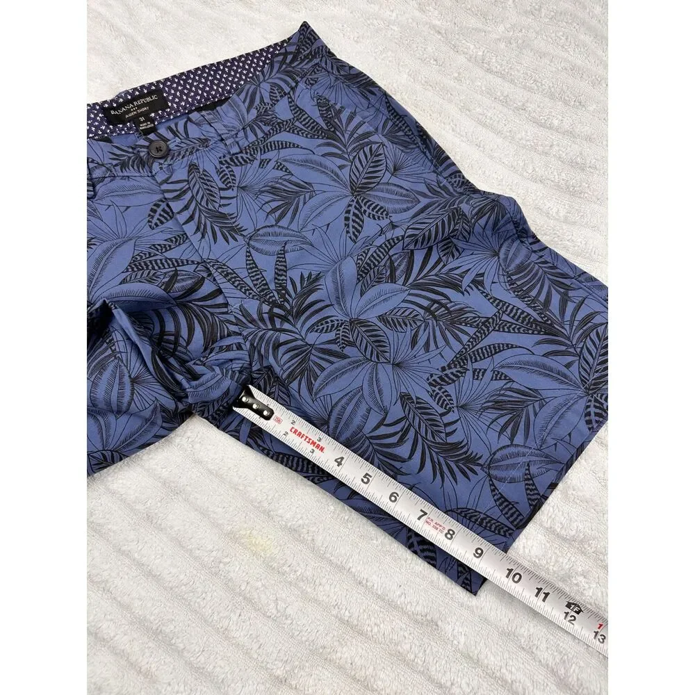 Banana Republic Aiden Shorts Mens 31 Blue Tropical Chino Casual Stretch